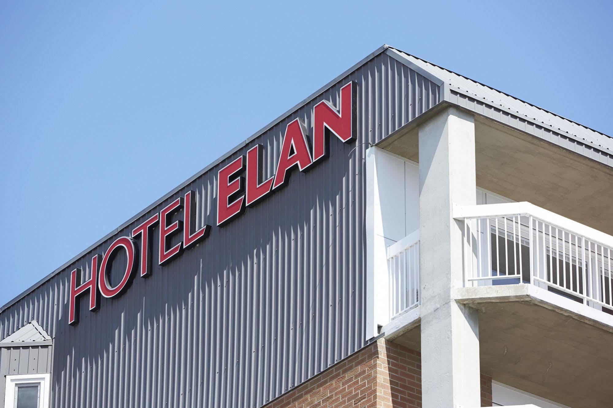 Hotel Elan YYC Exteriér fotografie